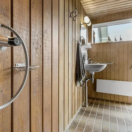 Feriehus Gorgeous In With Sauna